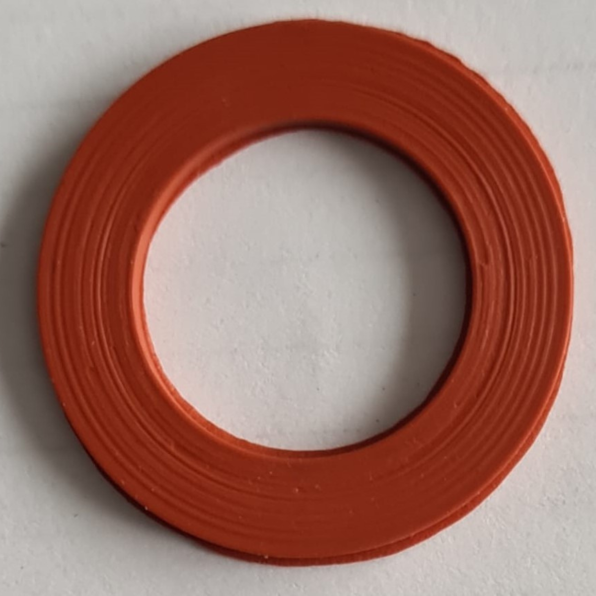 n. 30 Guarnizioni in silicone per collettori acqua dim. 27x17x2mm